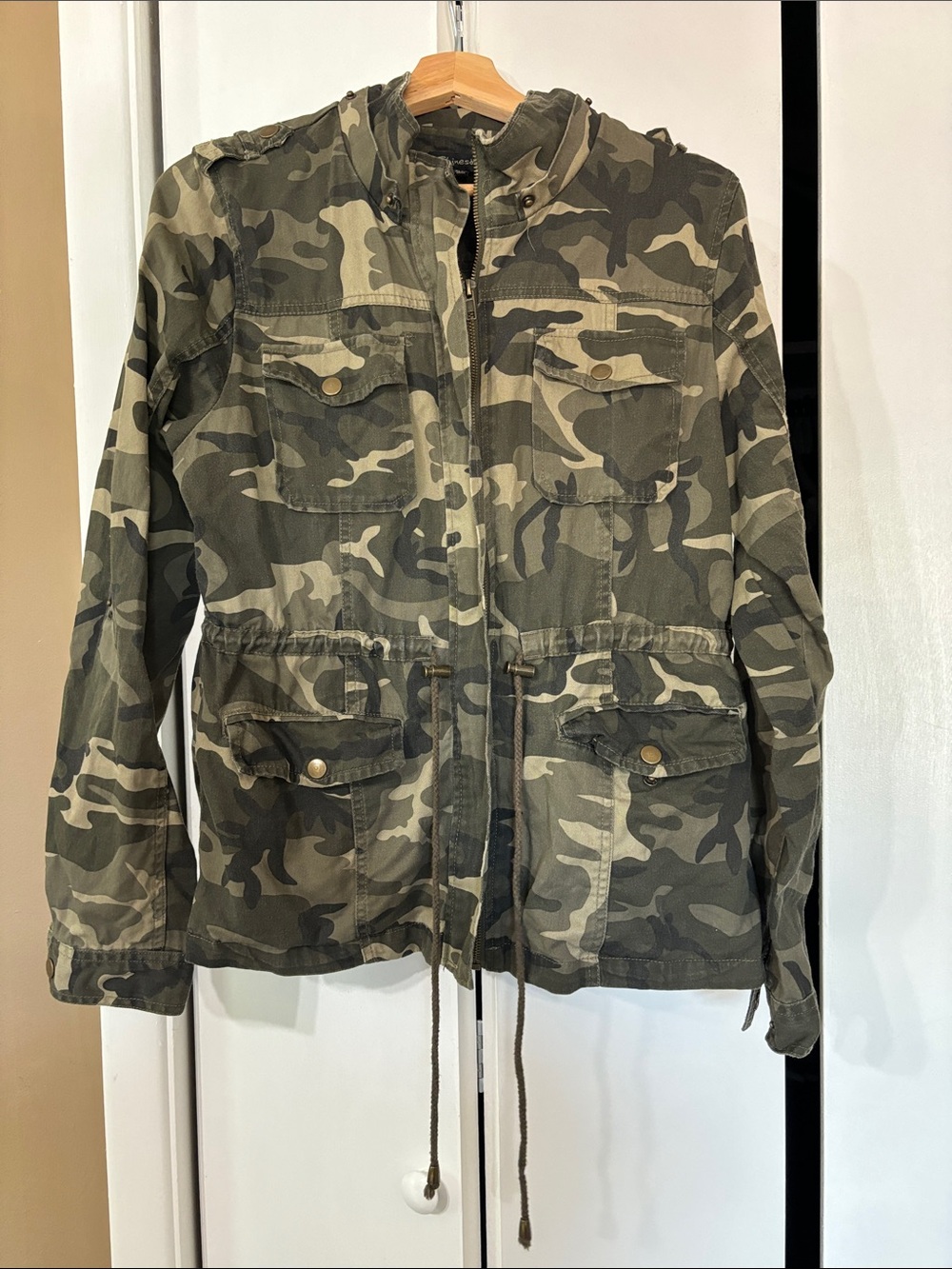 Camo Utility Jacket - Olive Green